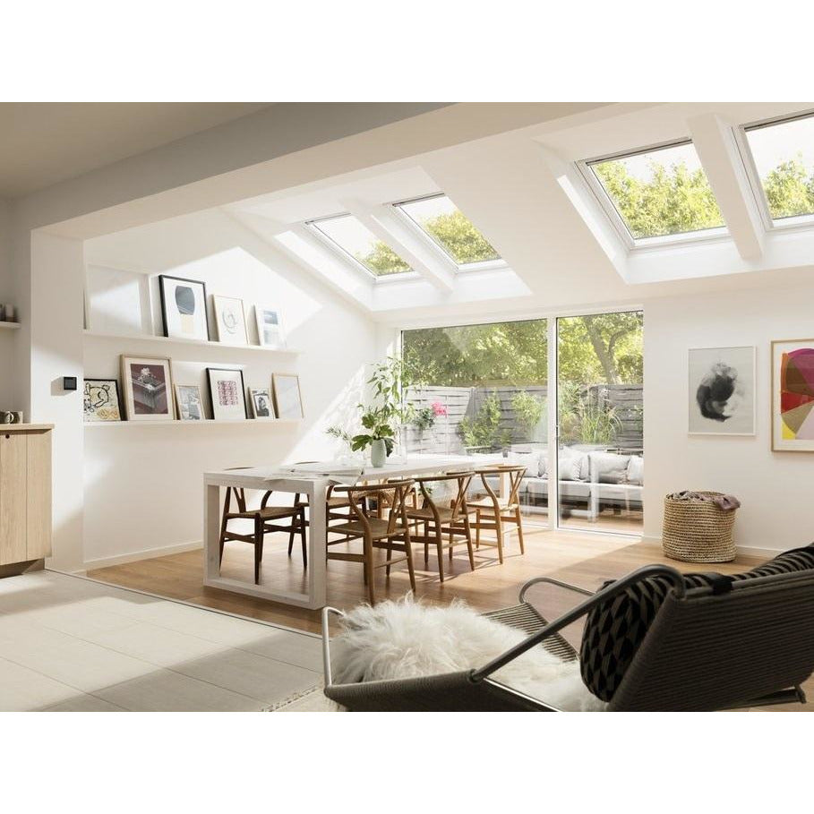 VELUX Centre Pivot Roof Window GGL White Painted Pine - 10 Years Warranty